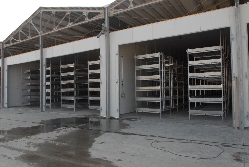 Mushroom Growing Racks Aluminium Jolfa Sanat Co.